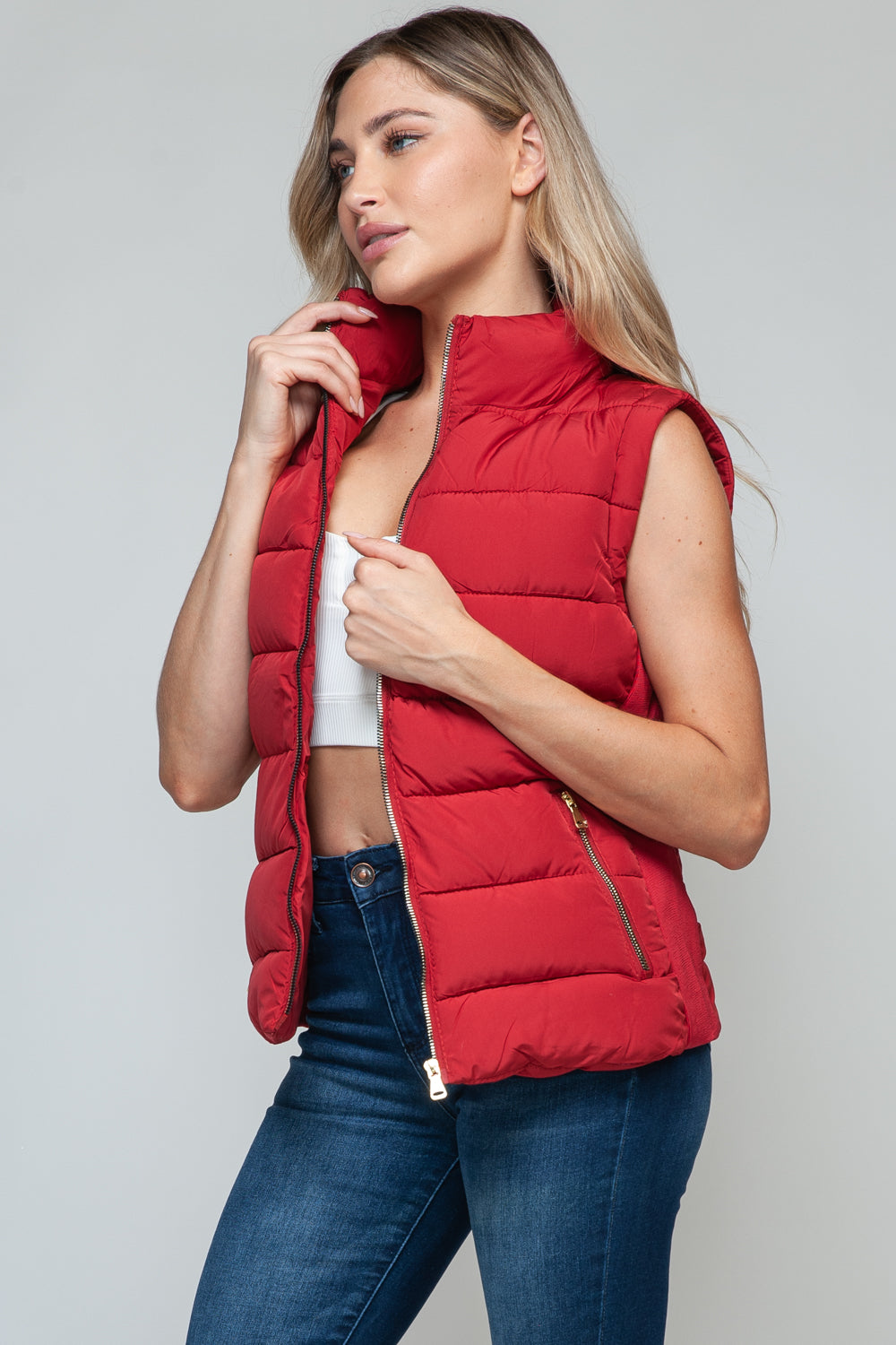 Snobbish Zip Up Turtleneck Vest with Pockets - Red