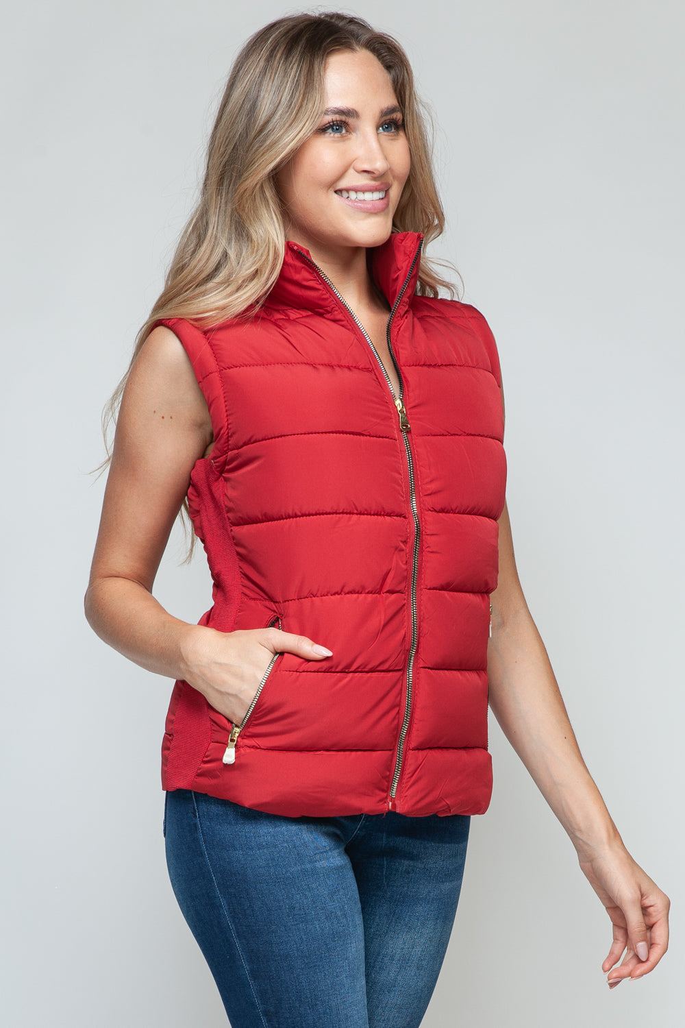 Snobbish Zip Up Turtleneck Vest with Pockets - Red